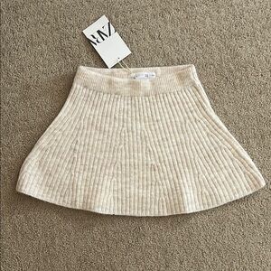 Zara Cream knit skirt girls